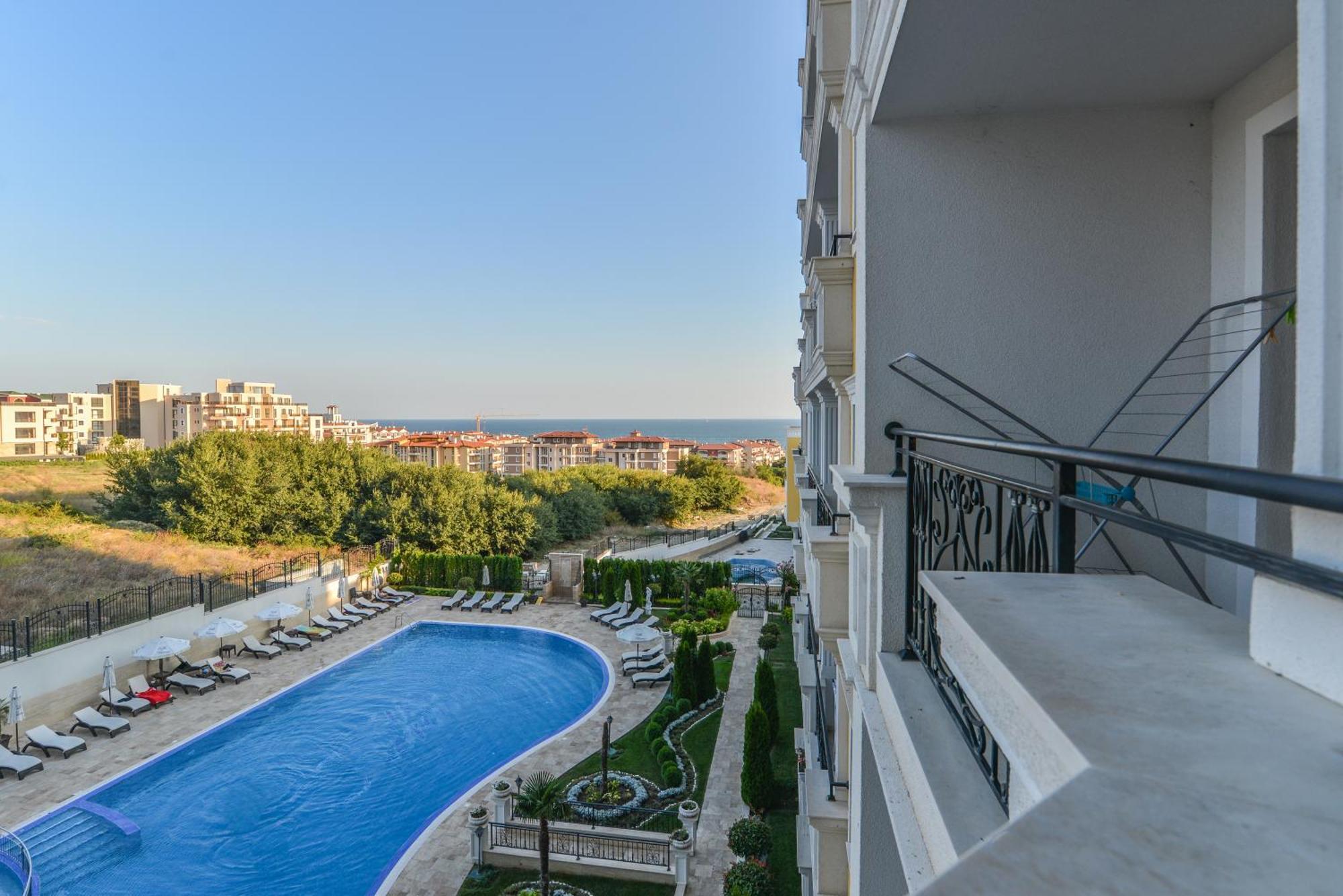 Villa Florence Boutique Apart Hotel Święty Włas Zewnętrze zdjęcie
